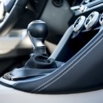 1375-2019GenesisG70manualtransmission2