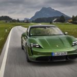 porsche-taycan-turbo-s-act-frontmoo