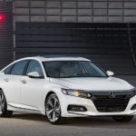 [크기변환]01 – 2018 Honda Accord Touring-1200×800