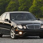 12-2009_E350_4MATIC_MB09_E350_4M_02a_large-source_Cropped