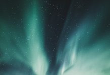 하늘의 마법같은 광경, 오로라(Aurora)를 찾아서