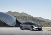 슈퍼카와 맞먹는 성능 지녔다, 기아 EV6 GT 대공개!