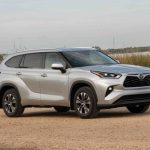 2ab0deea-f9bf-459d-98c4-845df3346ce8-08_2022_Toyota_Highlander_XLE_FWD