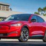 2021-Ford-Mustang-Mach-E-front-left-3qtr-2 (1)