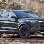 2021-ford-explorer-timberline-front-3qtr