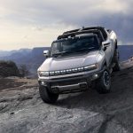 2022-gmc-hummer-ev-001-1603292635