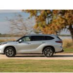 2022_Toyota_Highlander_2