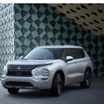 2022_Mitsubishi_Outlander_1