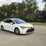 2020-toyota-corolla-hybrid-1