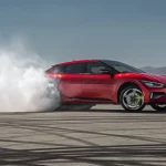 2023-EV6-GT-action