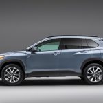 2022_Toyota_Corolla_Cross_Celestite_003-1500×1000