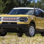 2023-Bronco-Sport-Heritage-Limited-Edition_Yellowstone_Metallic_01