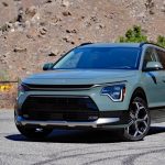 2023-Kia-Niro-hybrid-front