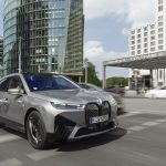 BMW iX M60 Oxidgrau