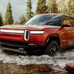 2022-Rivian-R1T-orange-front-splash61