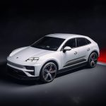 [크기변환]2024 Porsche Macan Electric